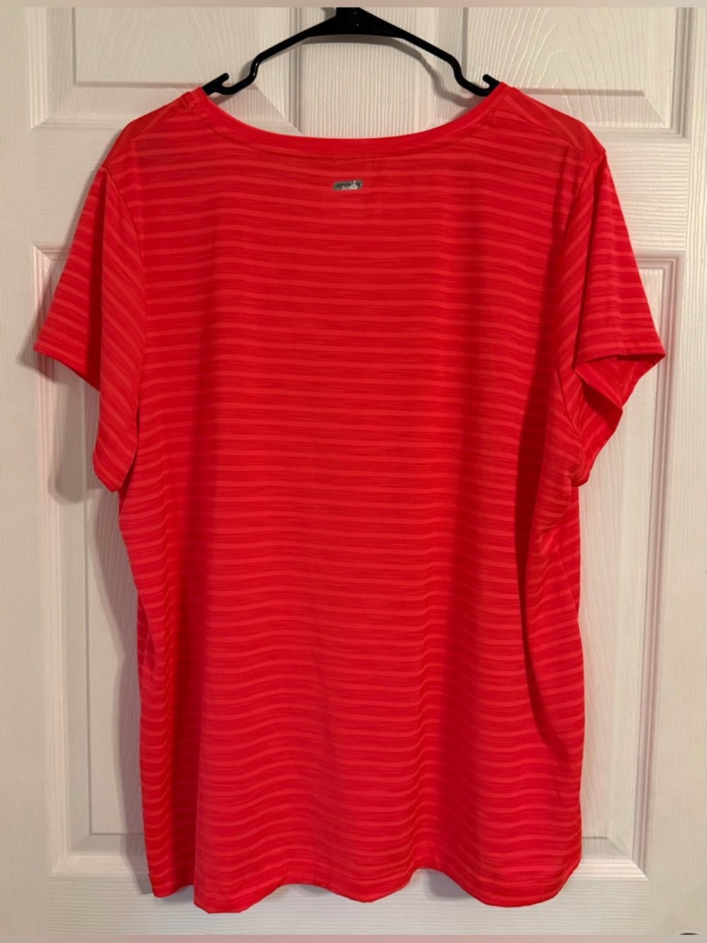Spalding Women’s Short Sleeve Work Out Top Vneck Fluorescent Pink Quick Dri 2xl - Picture 2 of 16